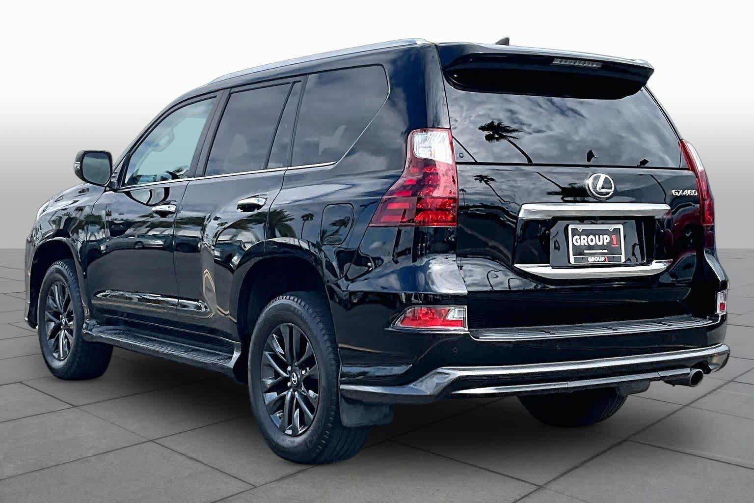 Used 2021 Lexus GX 460 Premium w/ Accessory Package AWD/4WD image 12