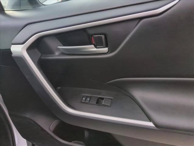 Certified 2025 Toyota RAV4 XLE Premium AWD/4WD image 29
