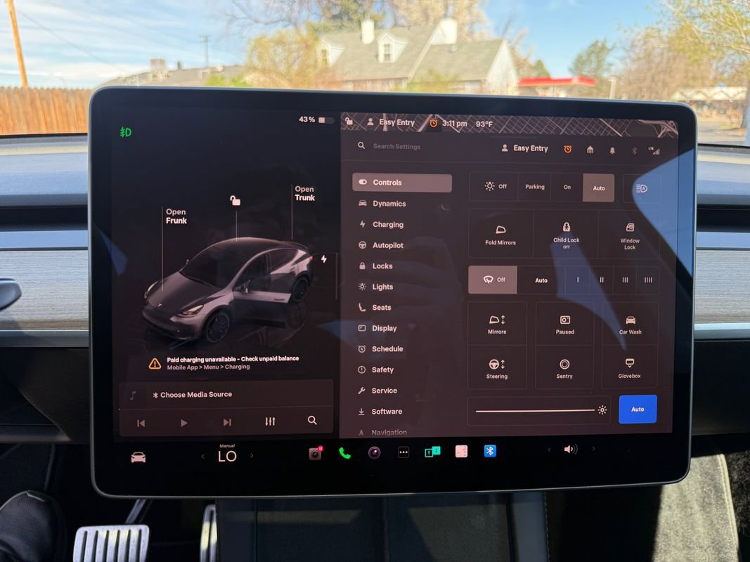 Used 2022 Tesla Model Y Performance image 31