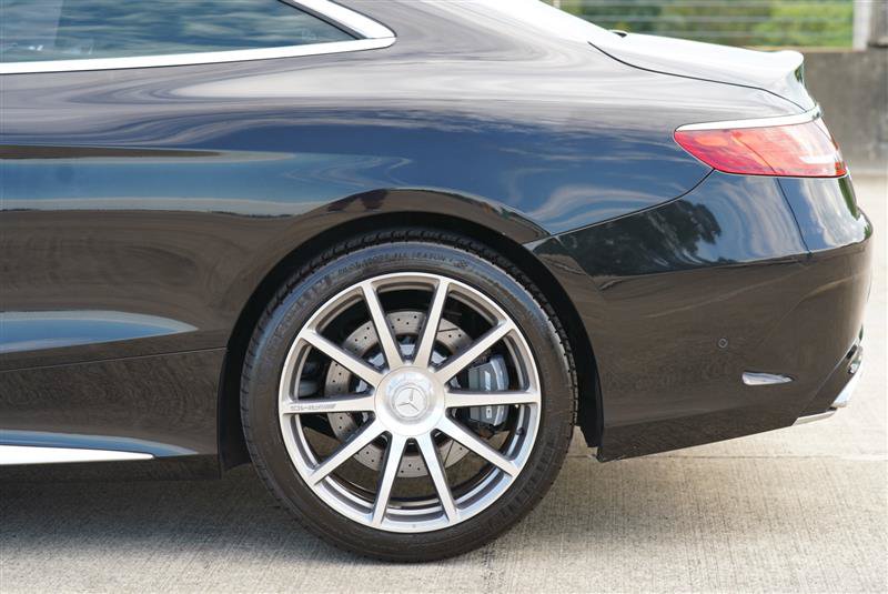 Used 2017 Mercedes-Benz S 63 AMG 4MATIC Coupe w/ Driver Assistance Package image 34