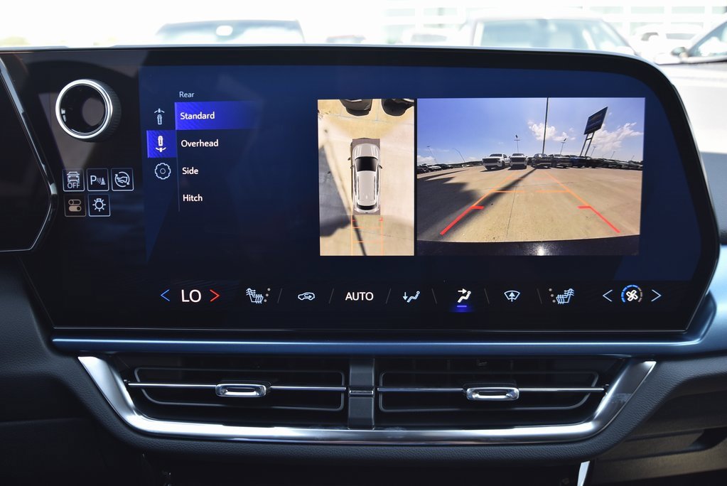 New 2025 Chevrolet Equinox EV LT image 19