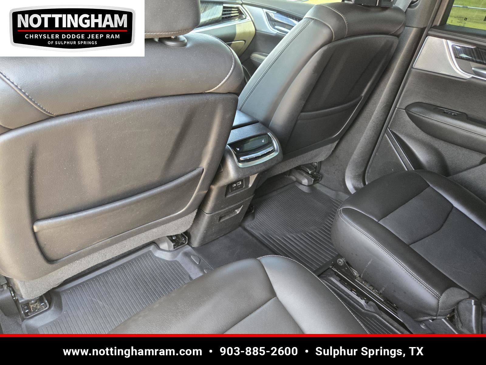 Used 2022 Cadillac XT6 Premium Luxury w/ Technology Package image 26