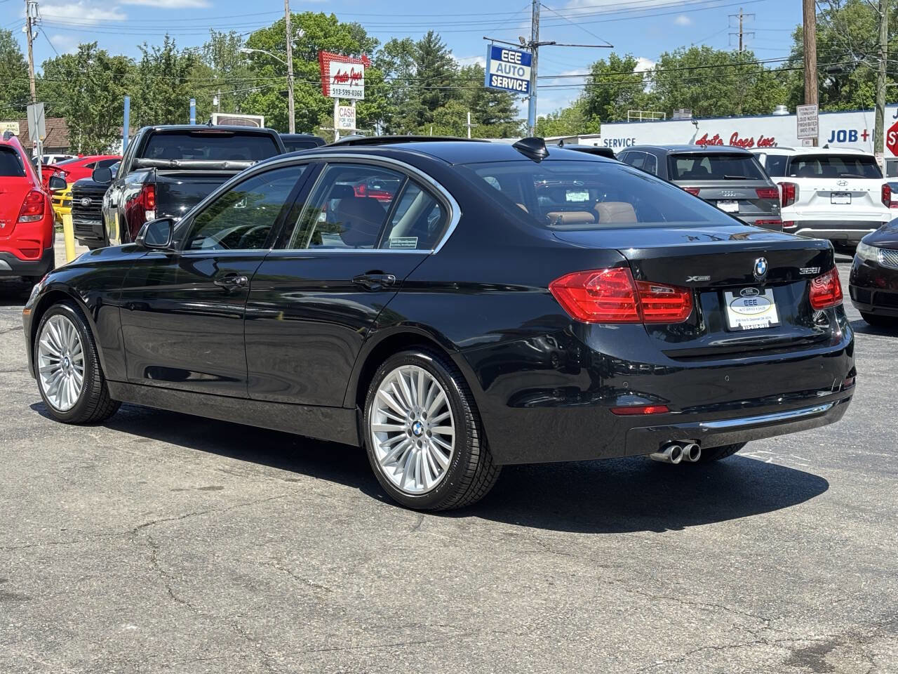 Used 2014 BMW 328i xDrive Sedan AWD/4WD image 6