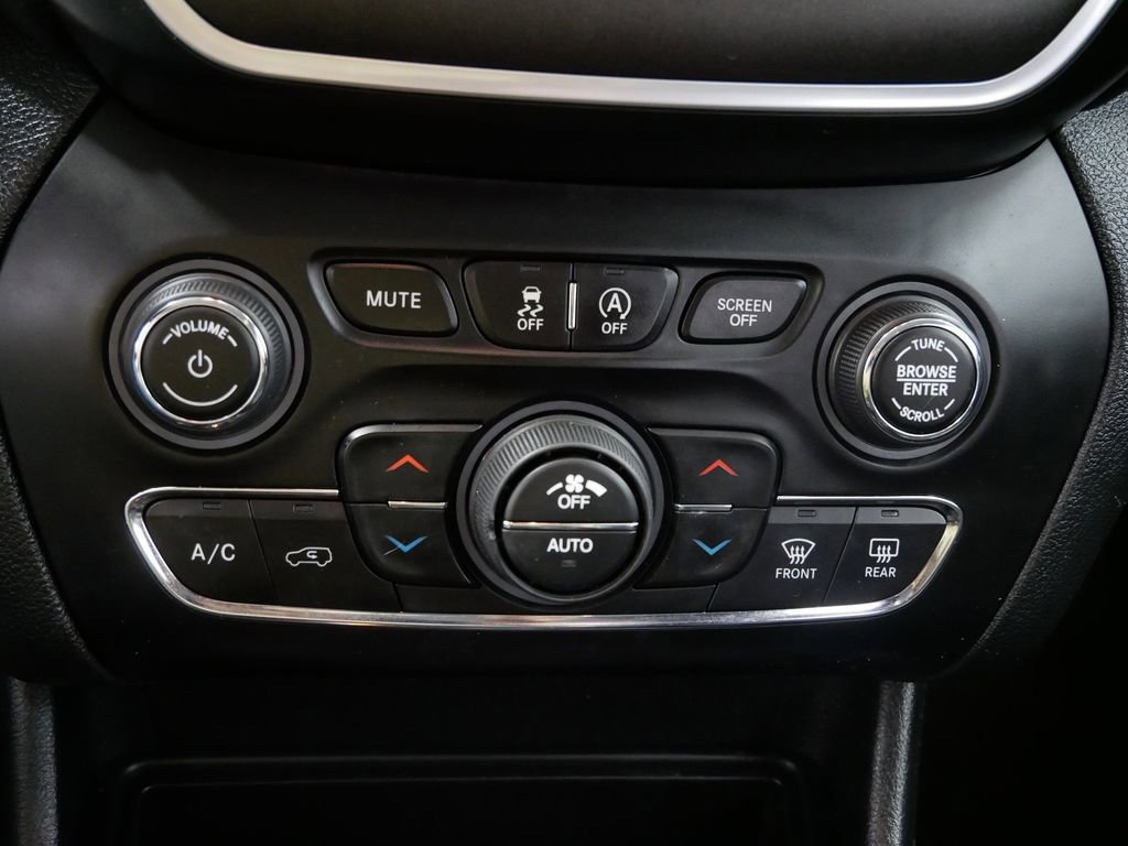 Certified 2022 Jeep Cherokee Trailhawk w/ Comfort/Convenience Group image 36