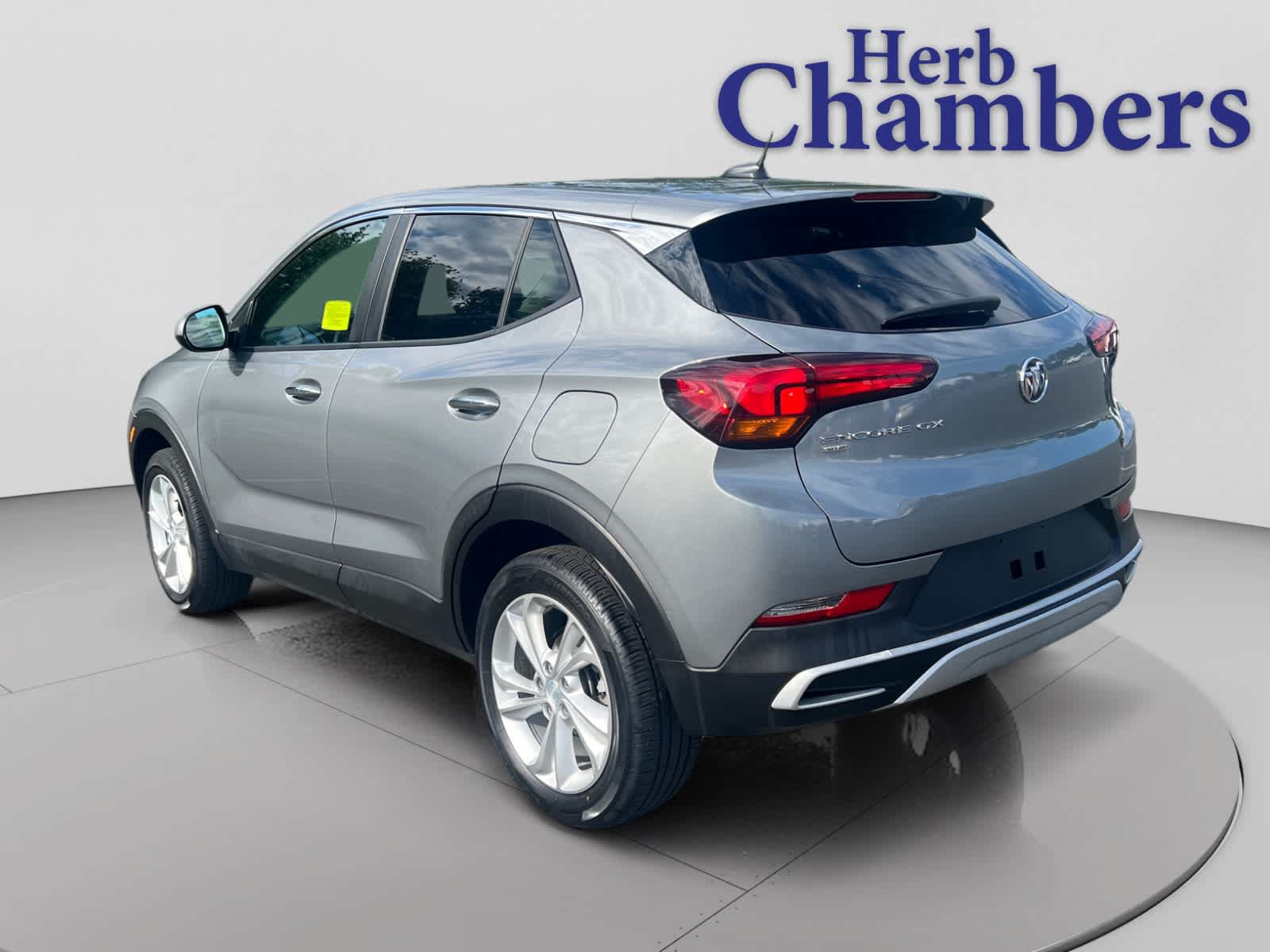 Certified 2023 Buick Encore GX Preferred w/ Cold Weather Comfort Package AWD/4WD image 3
