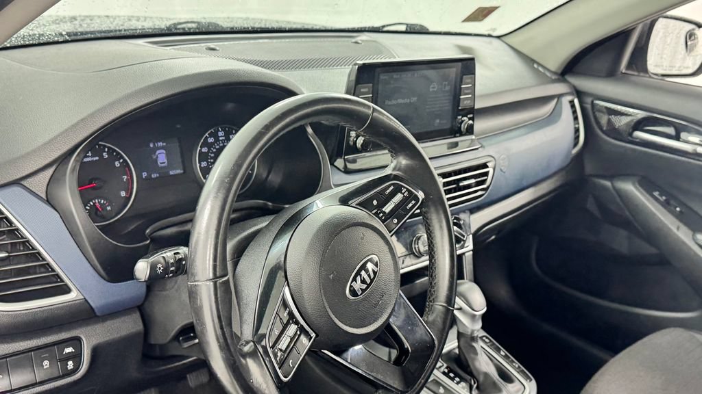 Used 2021 Kia Seltos S AWD/4WD image 33