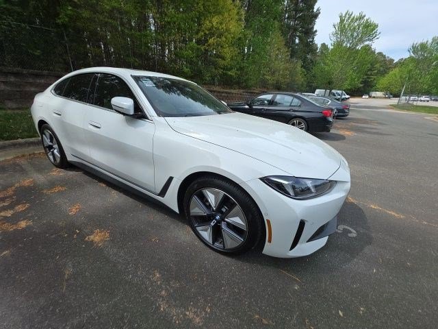 Certified 2025 BMW i4 eDrive40 w/ Premium Package image 8
