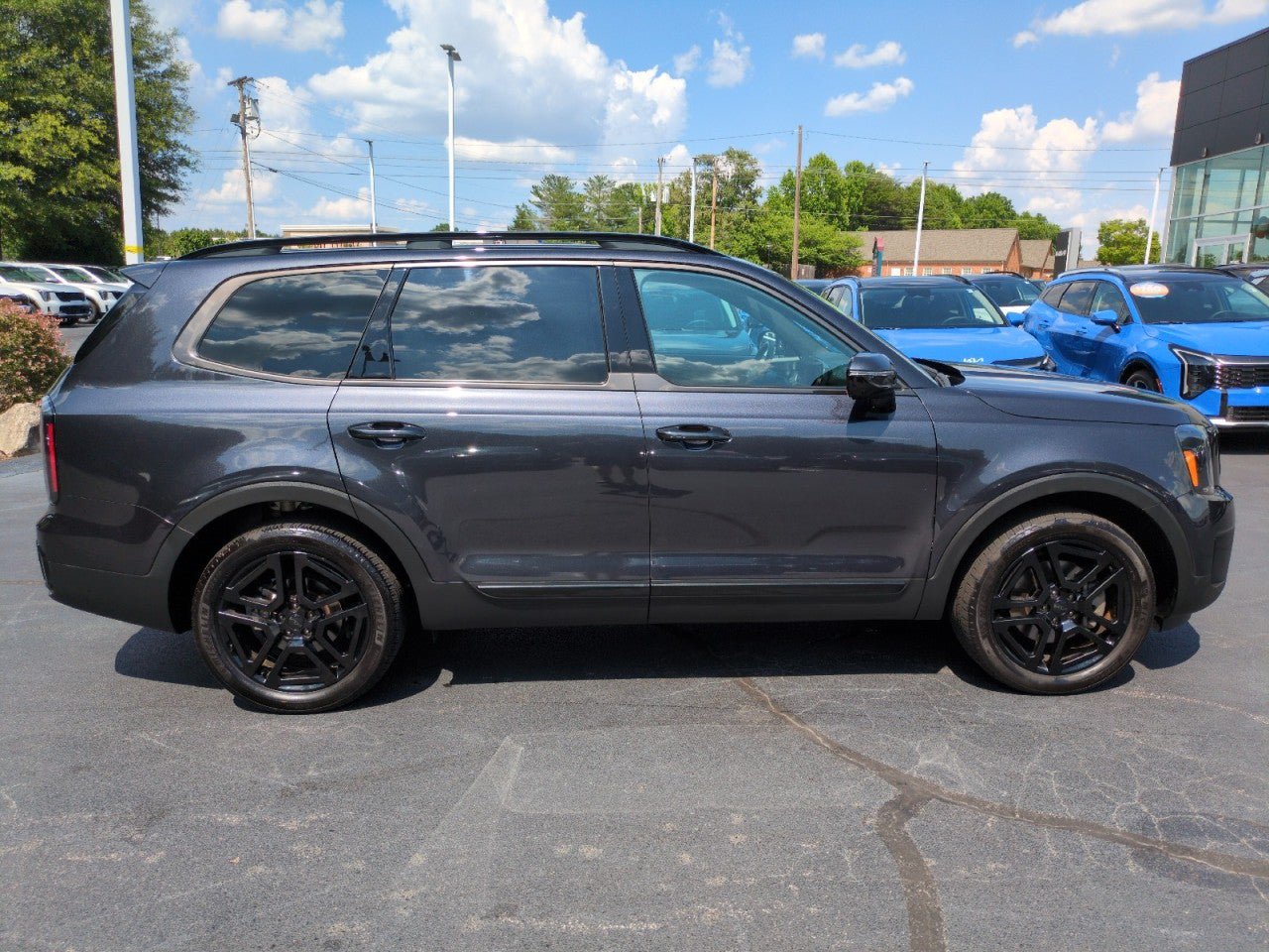 Certified 2025 Kia Telluride SX Prestige X-Line AWD/4WD image 8