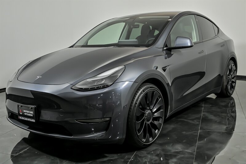 Used 2022 Tesla Model Y Performance AWD/4WD image 5