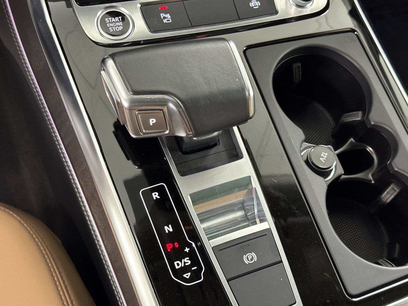 Certified 2024 Audi Q8 Premium Plus AWD/4WD image 21