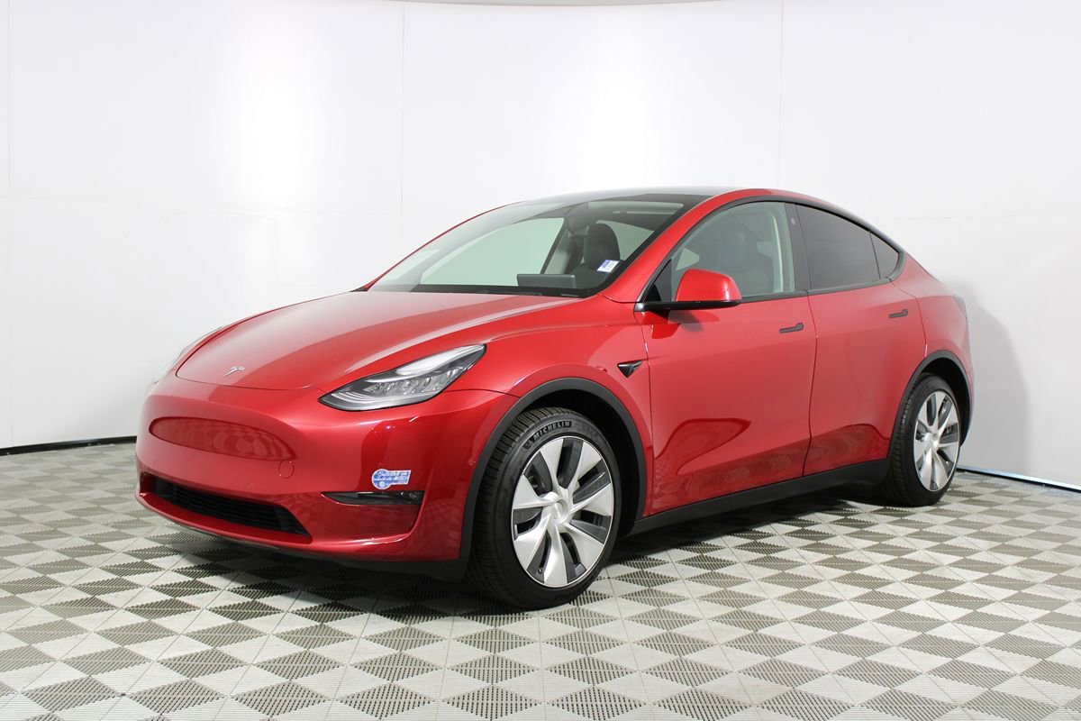 Used 2021 Tesla Model Y Long Range AWD/4WD image 29