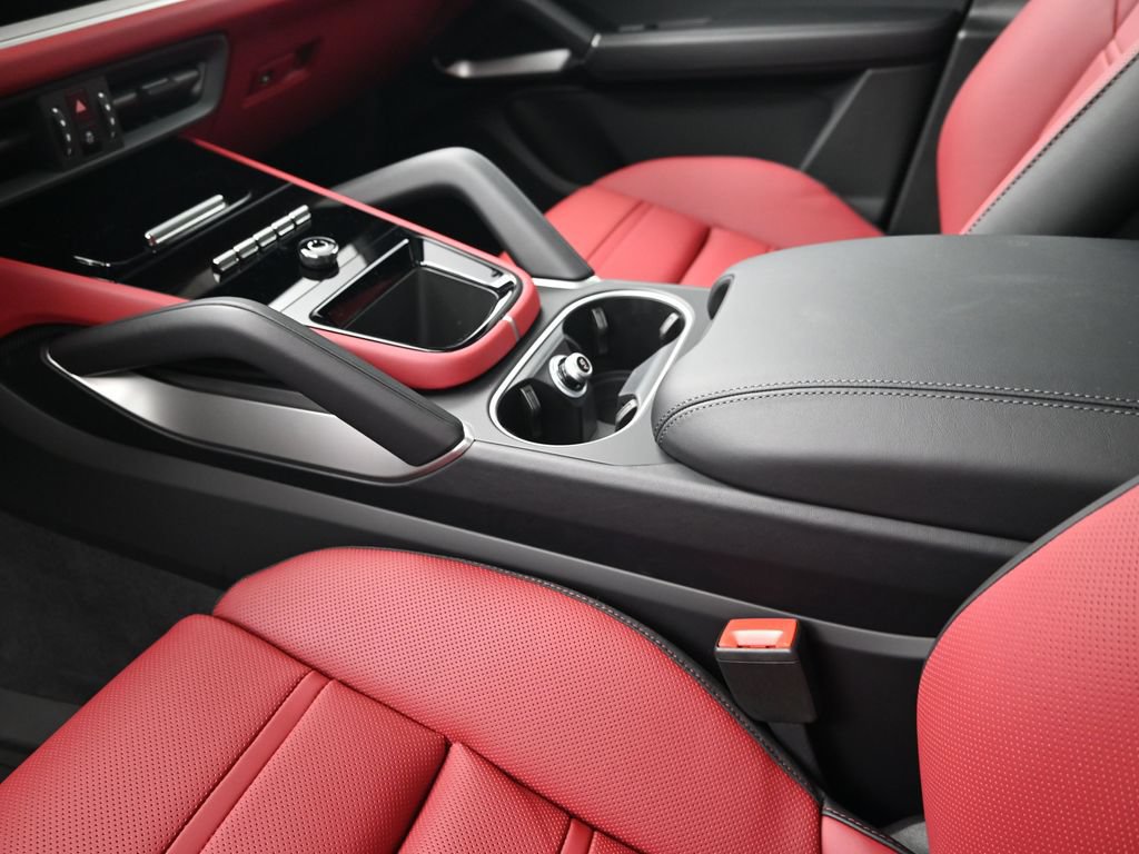 New 2026 Porsche Cayenne E-Hybrid AWD/4WD image 22