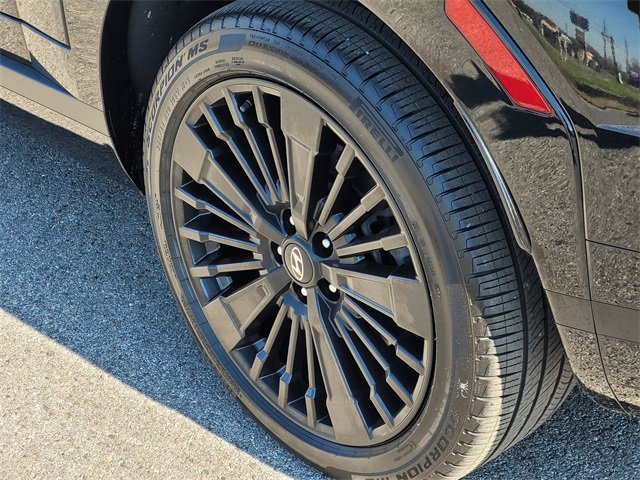 Used 2024 Hyundai Santa Fe Calligraphy image 7