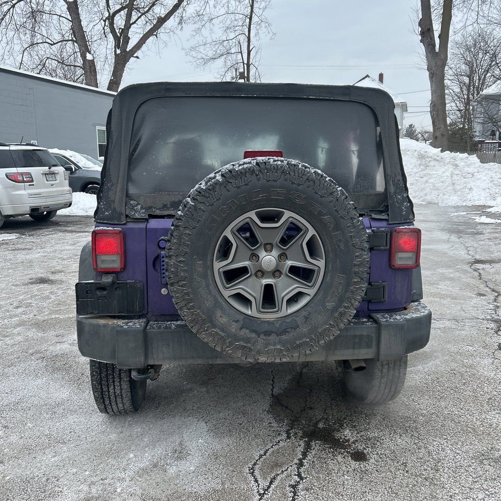 Used 2018 Jeep Wrangler Rubicon w/ Power Convenience Group image 5