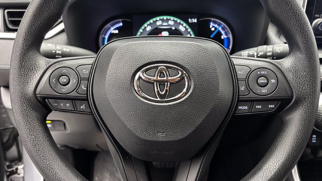 Certified 2025 Toyota RAV4 XLE AWD/4WD image 21