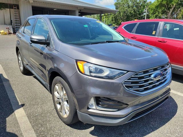 Used 2022 Ford Edge Titanium AWD/4WD image 2