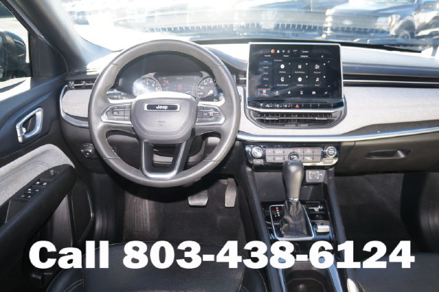 Used 2024 Jeep Compass Latitude AWD/4WD image 12