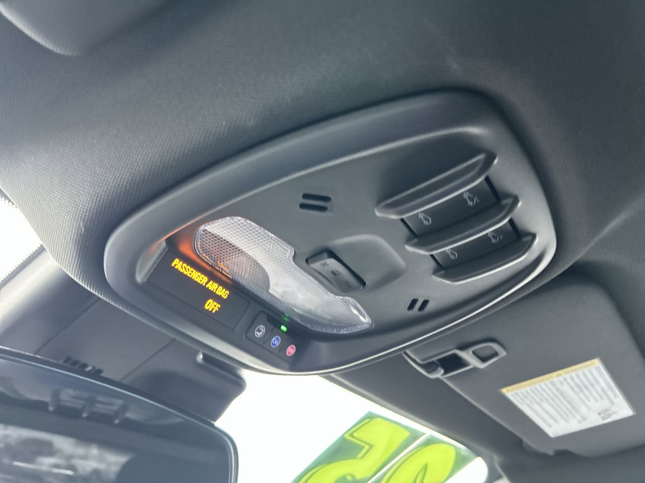 New 2025 Chevrolet Trax RS w/ Sunroof Package FWD image 30