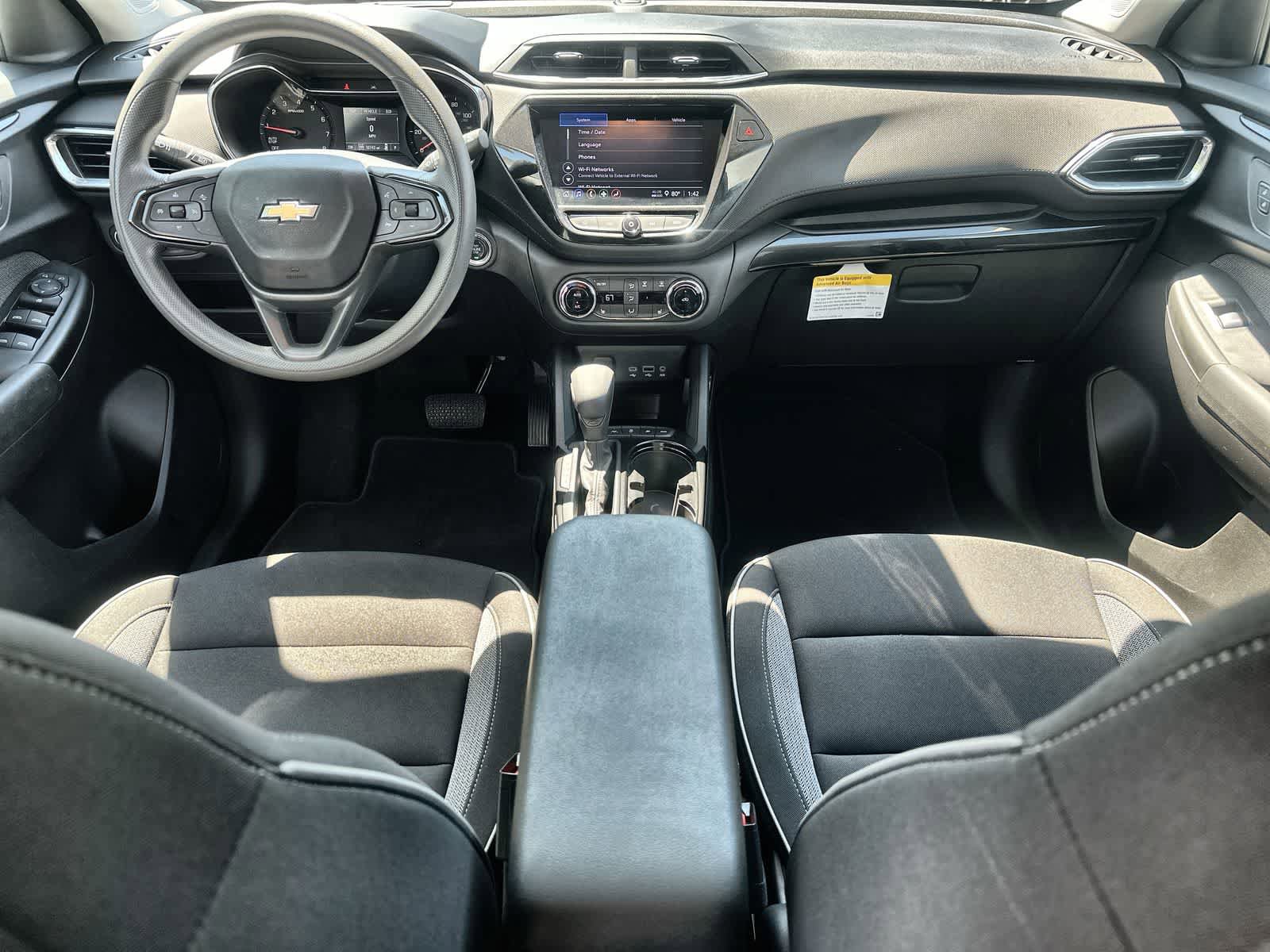 Used 2023 Chevrolet TrailBlazer LT w/ Convenience Package AWD/4WD image 20