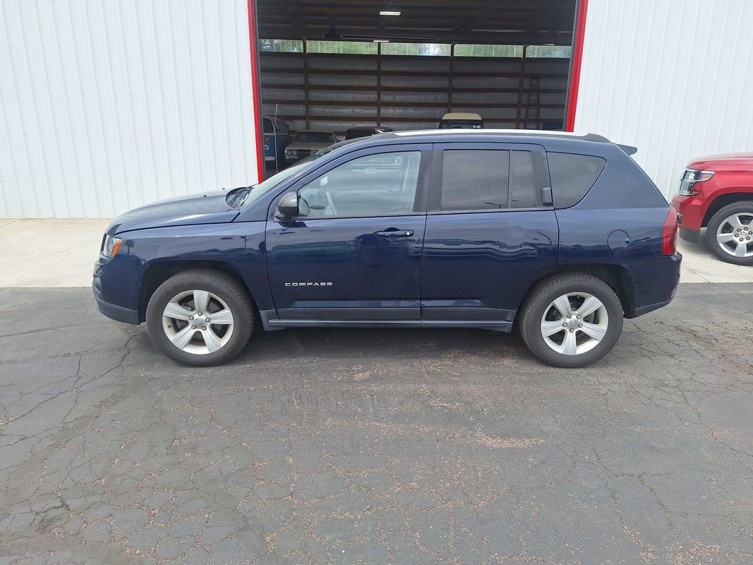 Used 2016 Jeep Compass Sport w/ Power Value Group AWD/4WD image 5