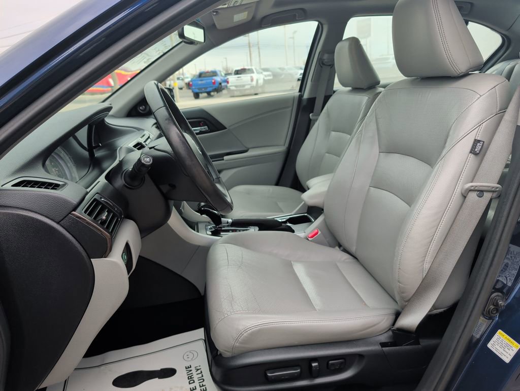 Used 2015 Honda Accord EX-L image 8
