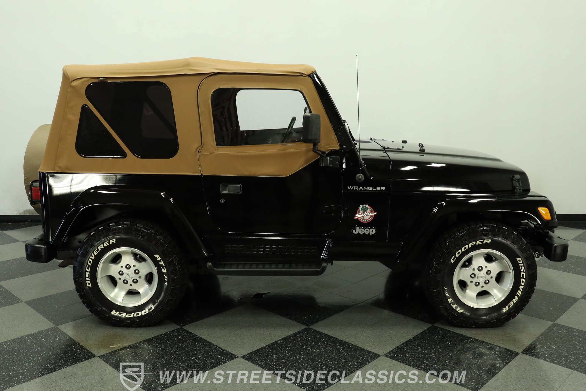 Used 2000 Jeep Wrangler Sahara AWD/4WD image 13