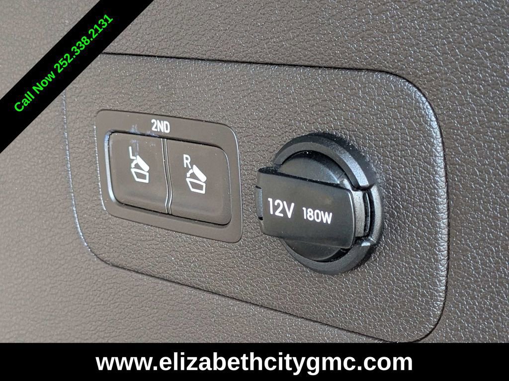 Used 2020 Hyundai Santa Fe Limited w/ Cargo Package image 16