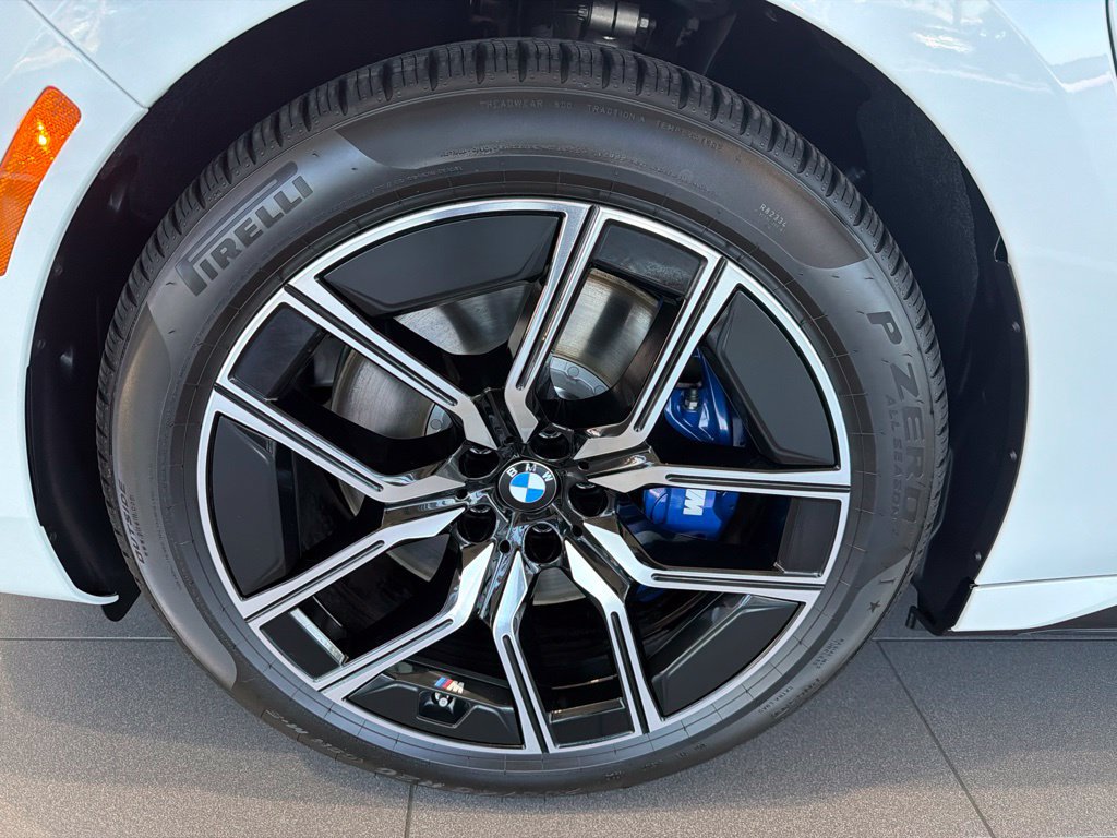 New 2026 BMW 750e xDrive w/ Executive Package AWD/4WD image 5