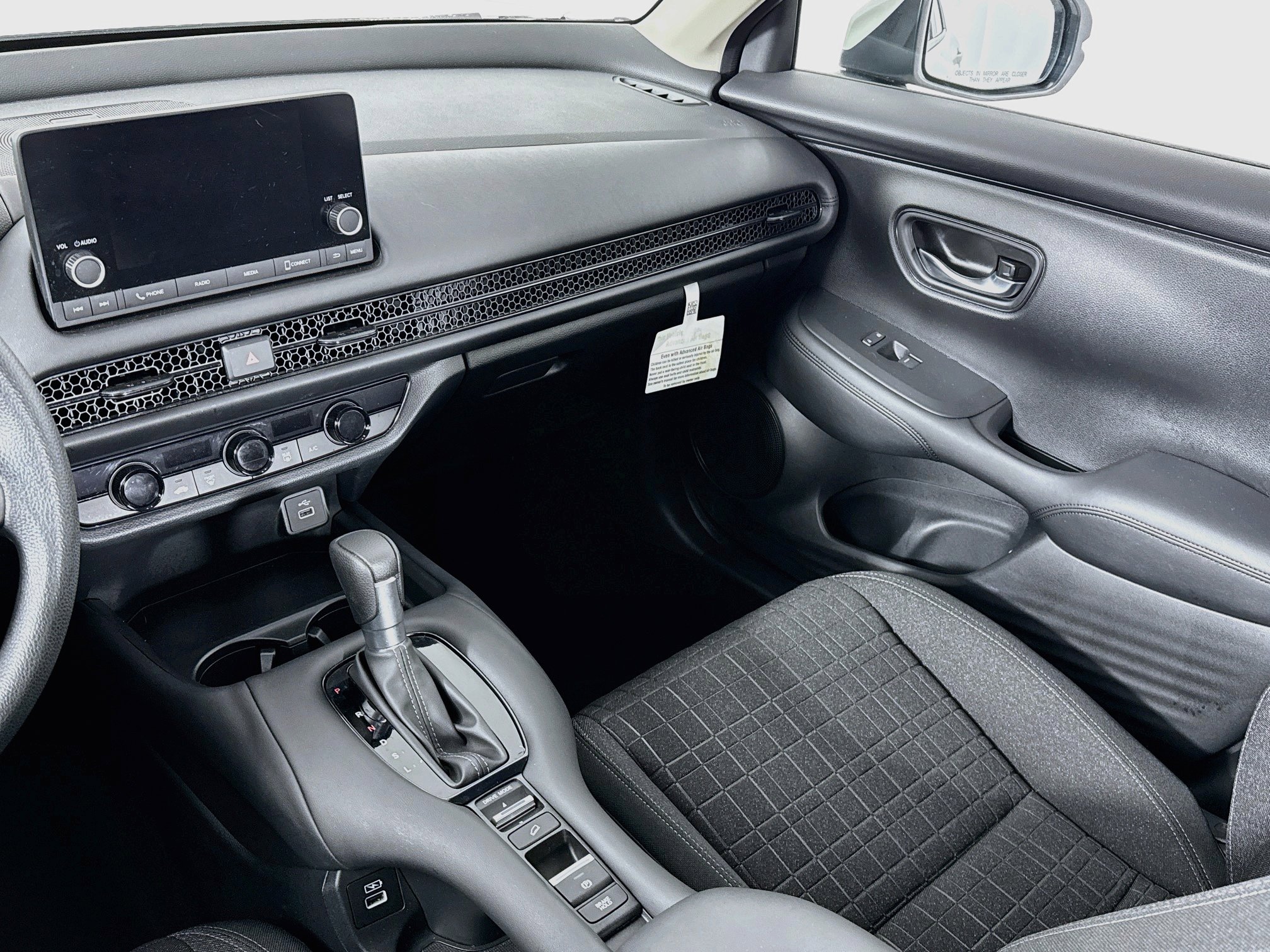 Certified 2023 Honda HR-V LX image 21