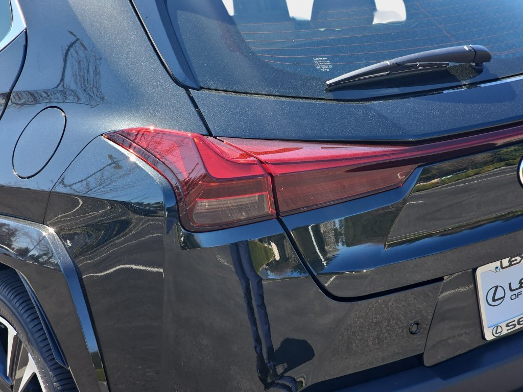 New 2026 Lexus UX 300h AWD w/ Accessory Package (P1) image 33