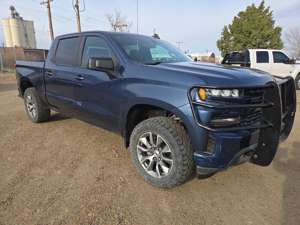 Used 2019 Chevrolet Silverado 1500 RST image 2