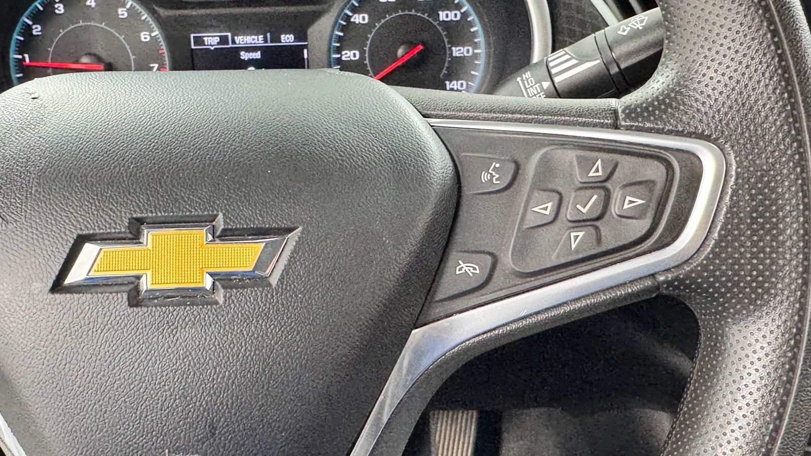 Used 2022 Chevrolet Malibu LT FWD image 20