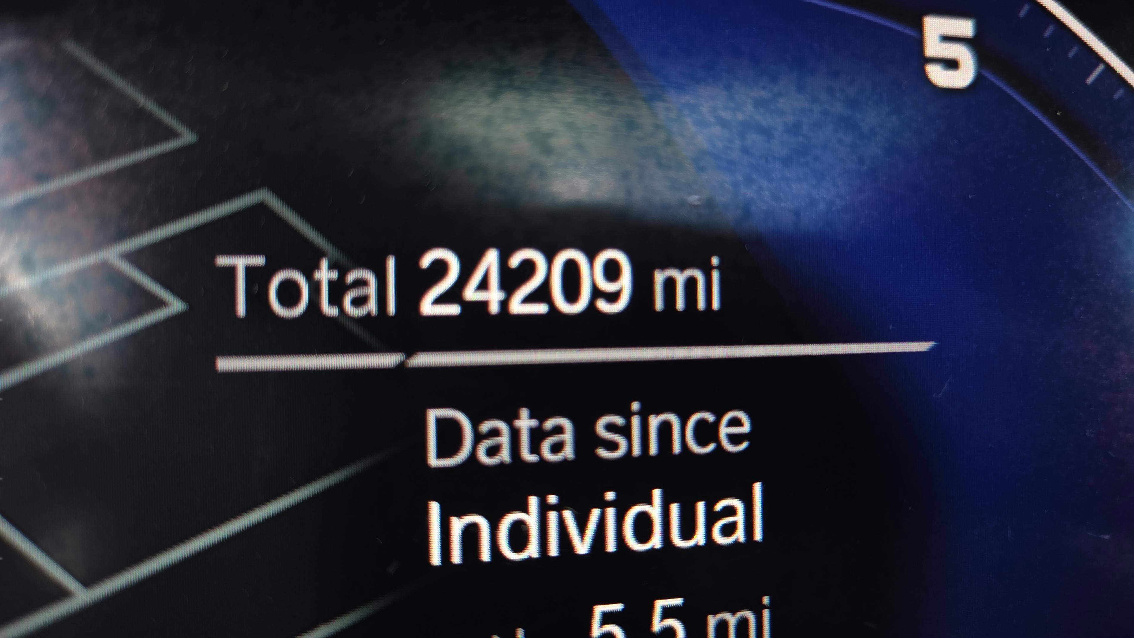 Certified 2022 BMW ALPINA XB7 AWD/4WD image 27