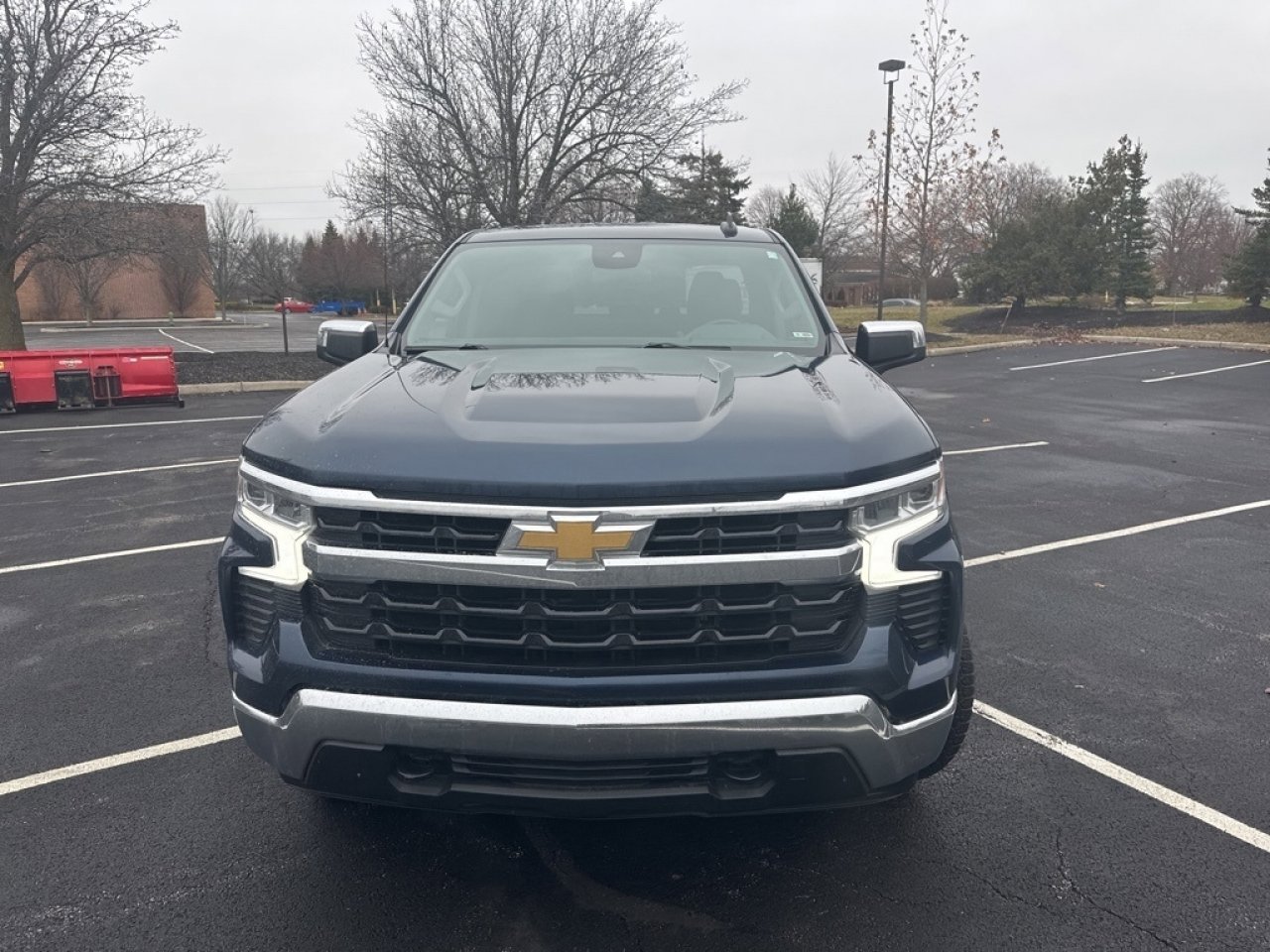 Used 2022 Chevrolet Silverado 1500 LT image 3
