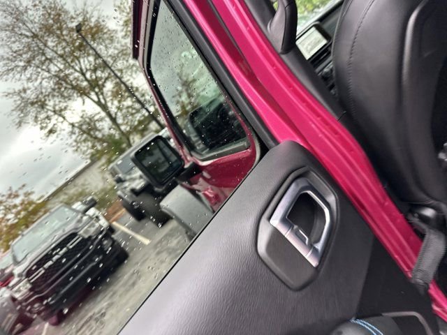 Used 2024 Jeep Wrangler Unlimited Rubicon 4xe w/ Capability Package image 22