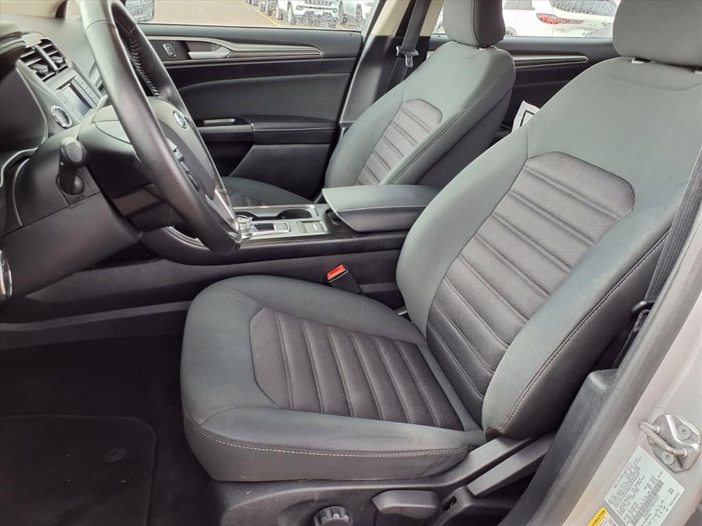 Used 2017 Ford Fusion S w/ Equipment Group 101A FWD image 24