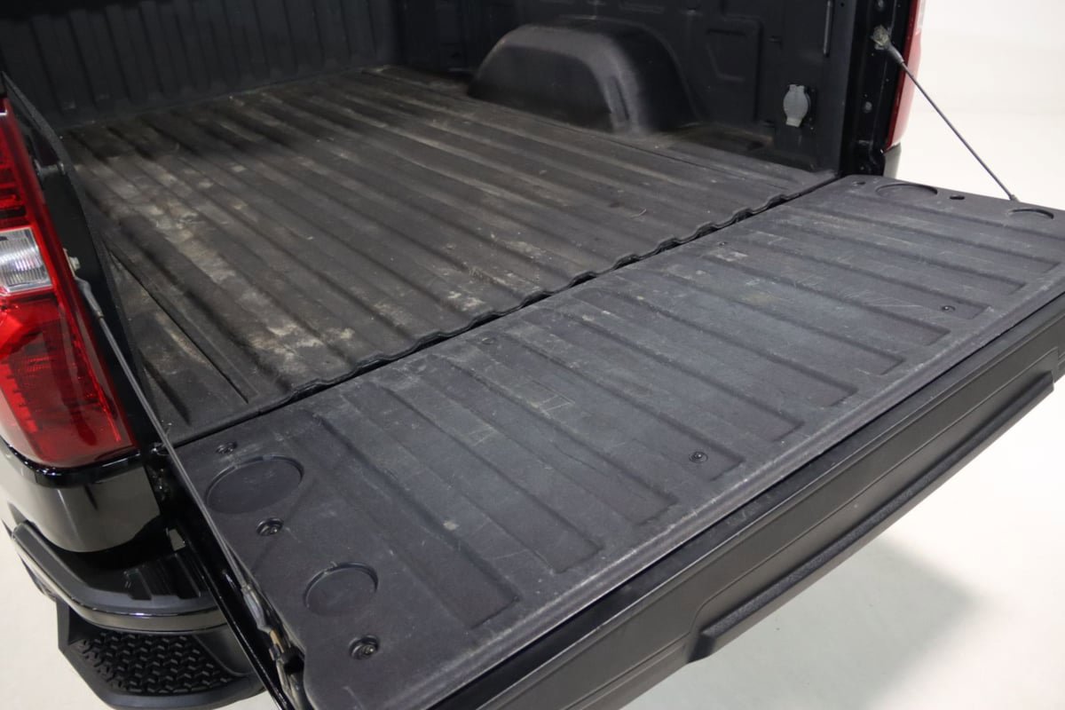 Used 2024 Chevrolet Silverado 1500 Custom AWD/4WD image 14