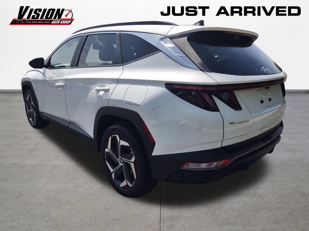 Used 2024 Hyundai Tucson SEL w/ Convenience Package AWD/4WD image 3