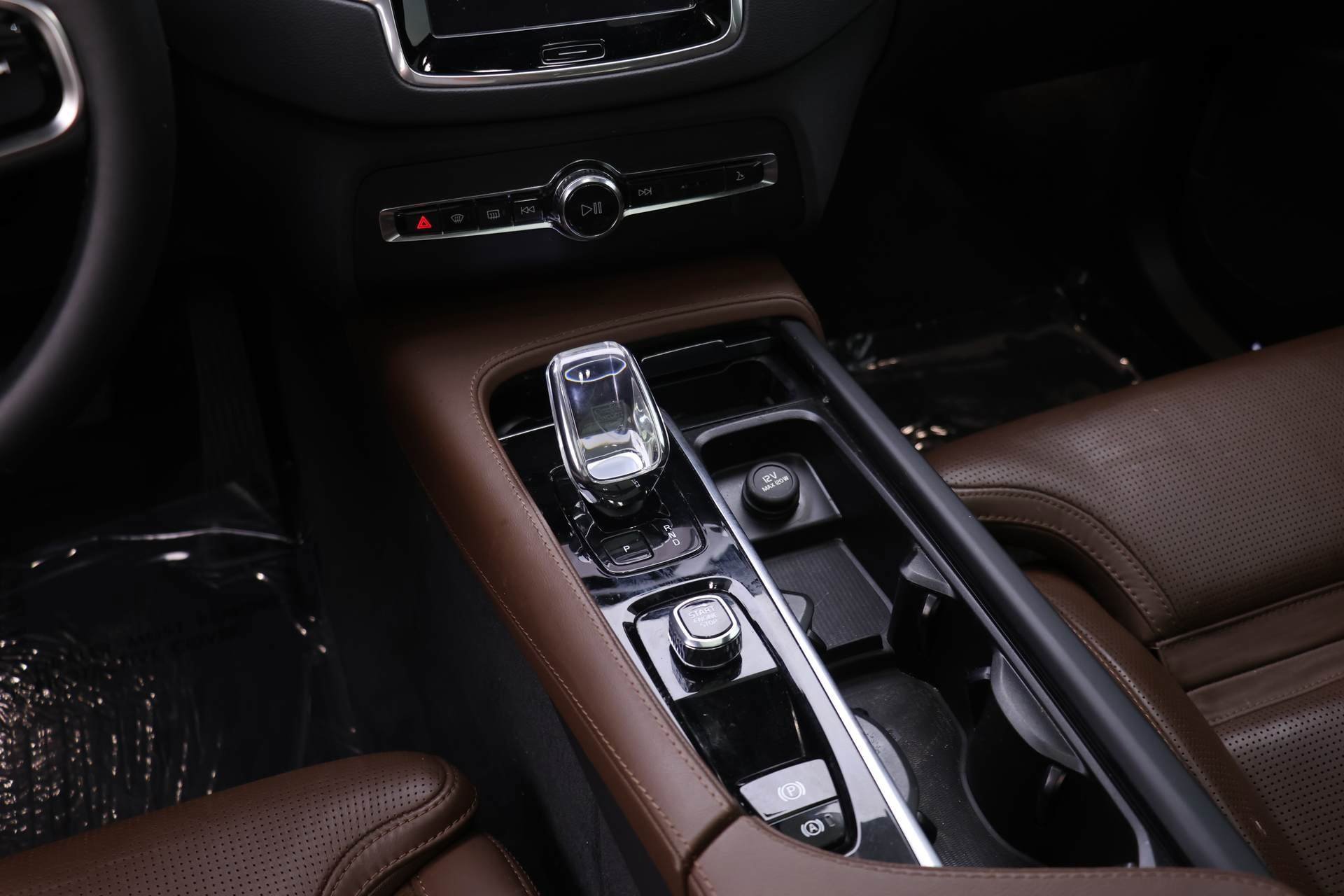 Certified 2023 Volvo XC90 B6 Ultimate image 18