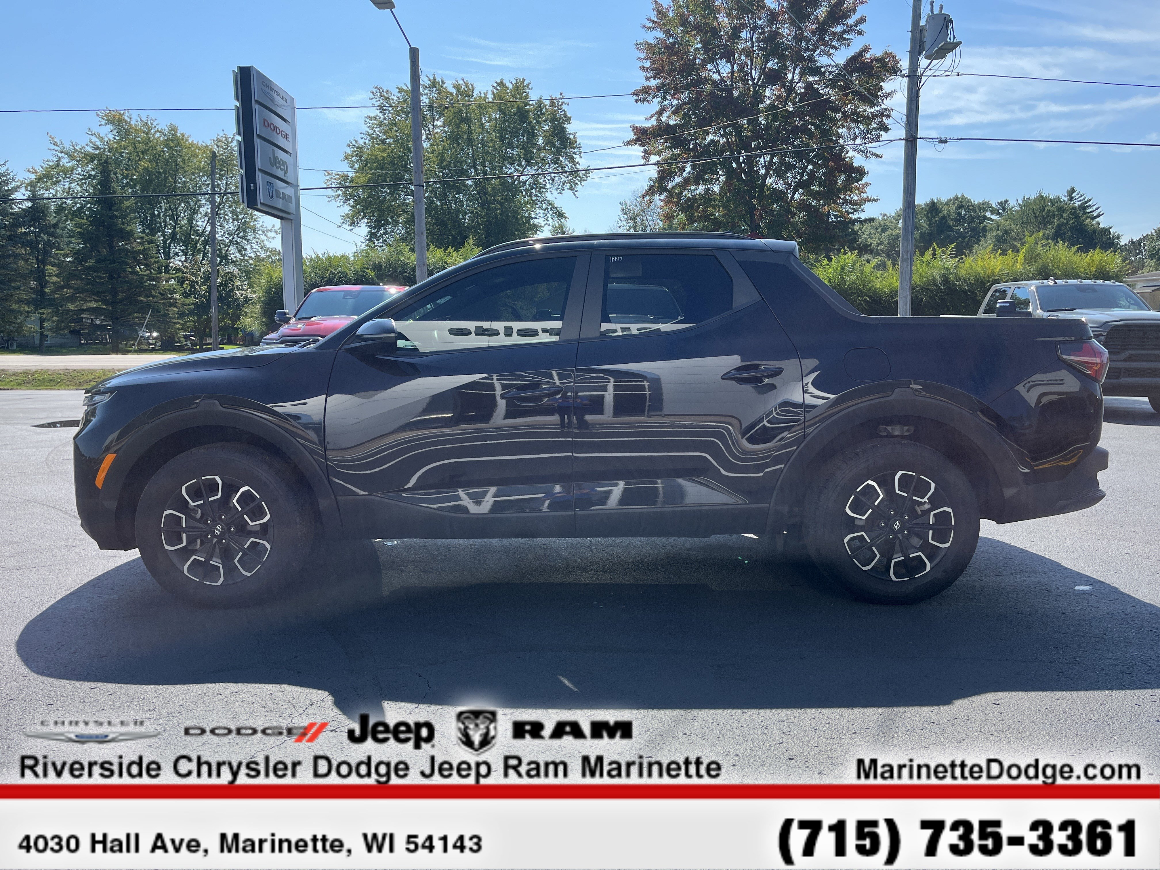 Used 2023 Hyundai Santa Cruz SEL Premium image 5