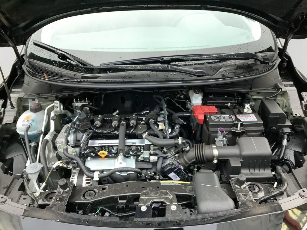 Used 2025 Nissan Versa SV w/ Trunk Package image 9