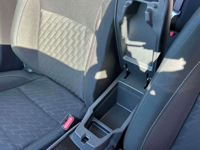 Used 2024 Nissan Kicks SV image 39