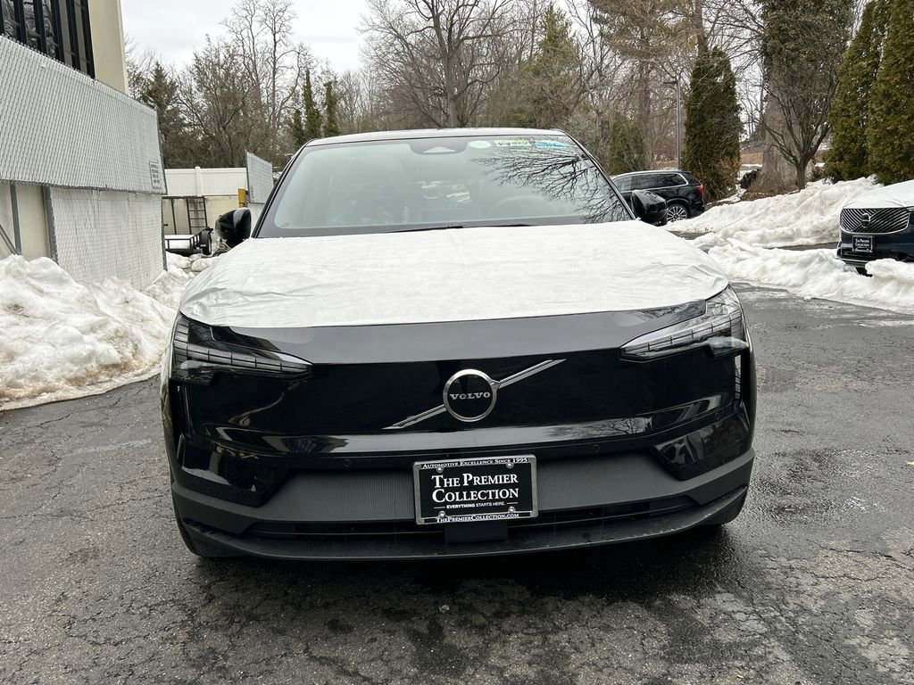 New 2026 Volvo EX30 Plus w/ Climate Package image 6