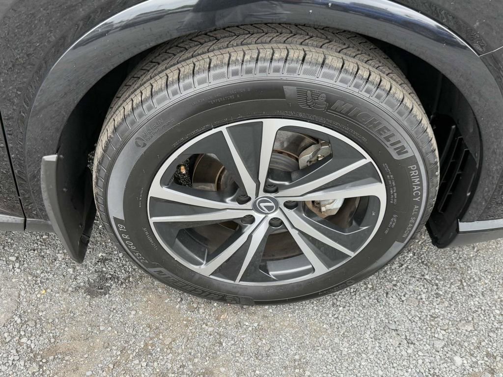 Used 2023 Lexus RX 350 Premium image 7