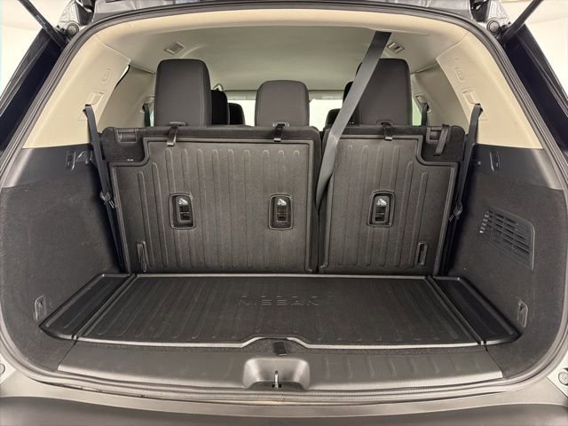 Used 2024 Nissan Pathfinder S w/ Cargo Package image 33