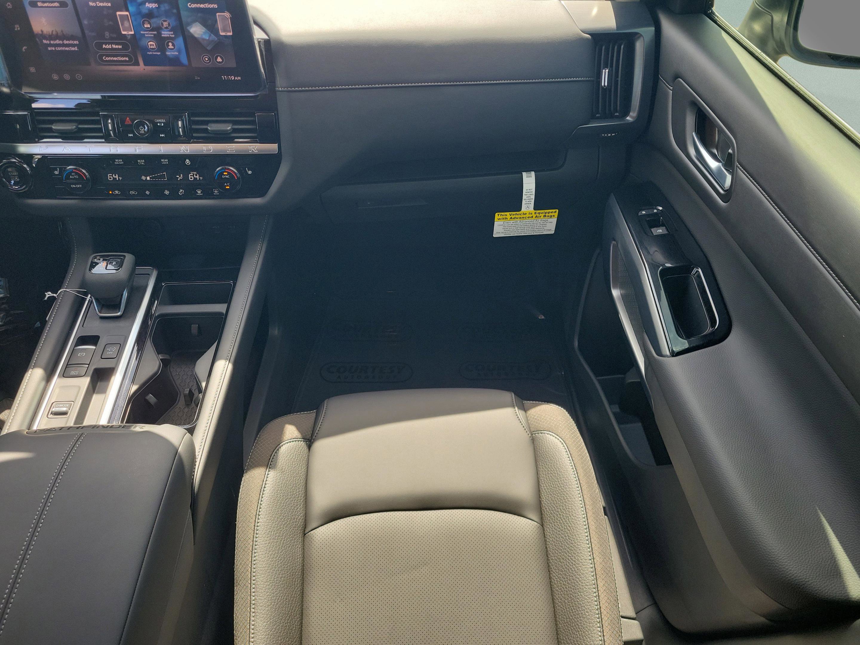 New 2026 Nissan Pathfinder SL FWD image 25