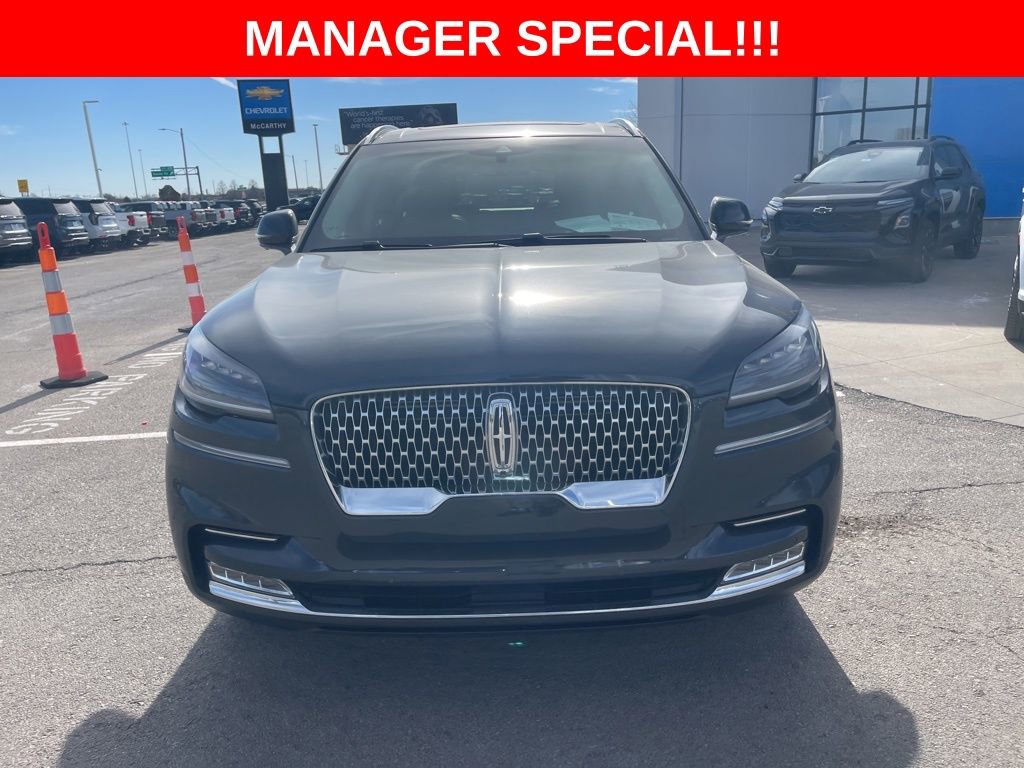 Used 2021 Lincoln Aviator Reserve w/ Equipment Group 201A image 8