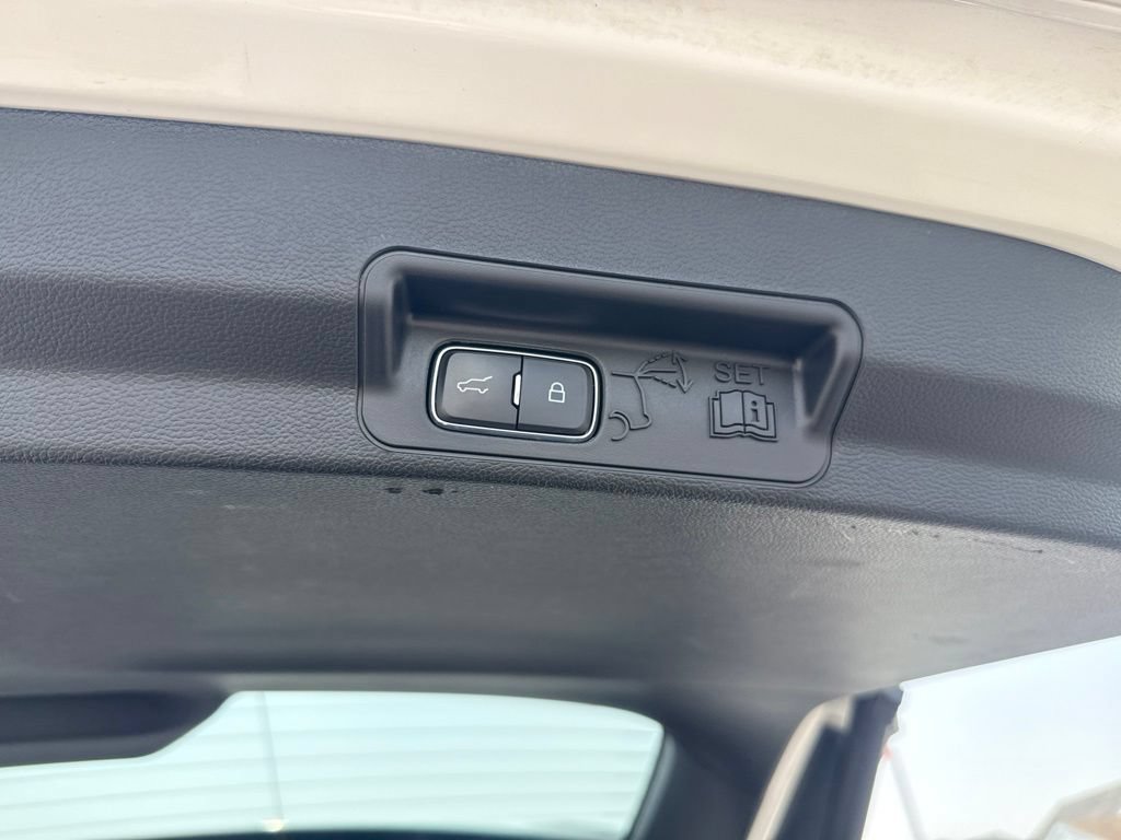 Used 2023 Ford Explorer ST w/ Equipment Group 401A AWD/4WD image 47