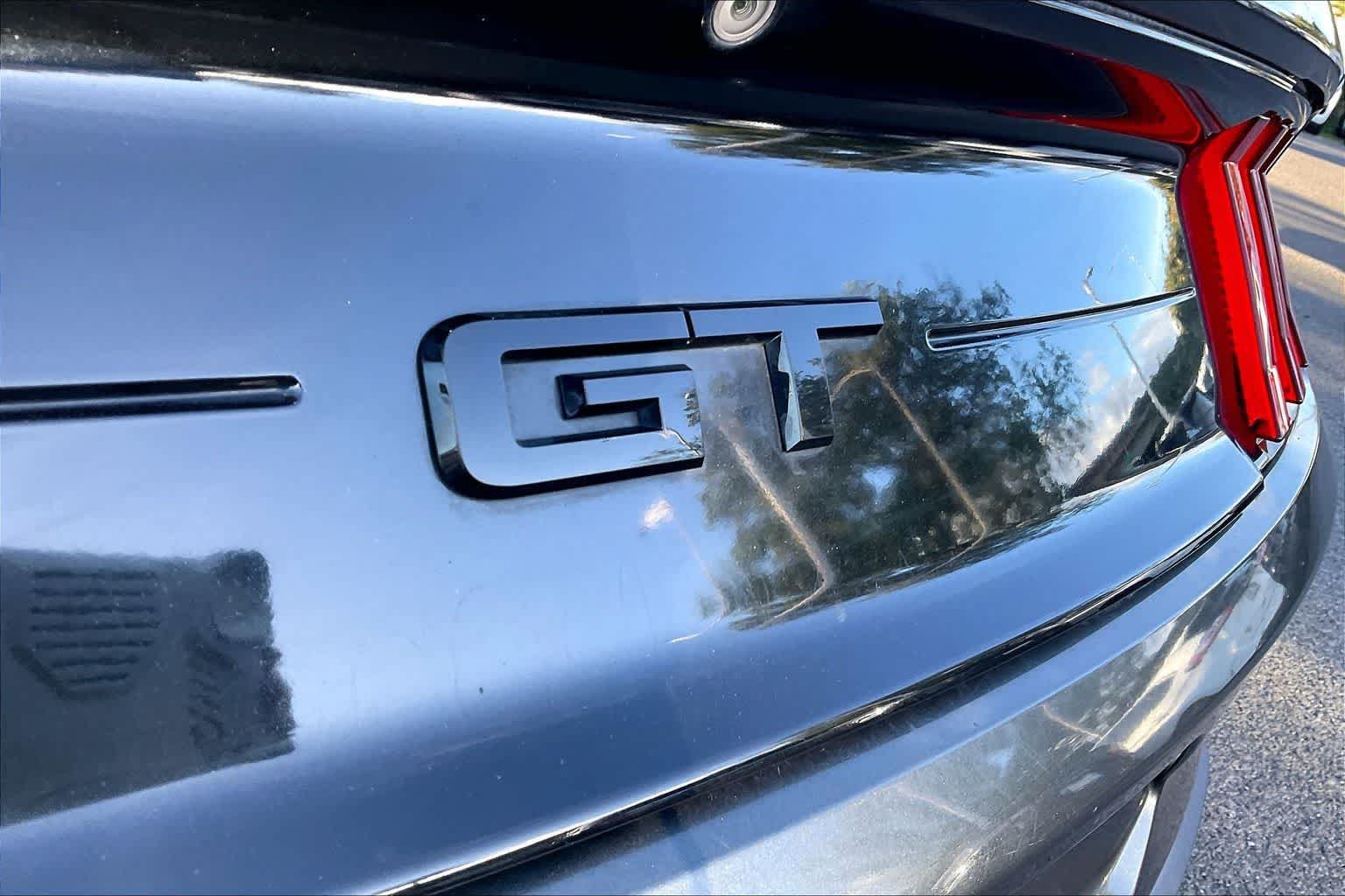 Used 2020 Ford Mustang GT w/ Black Accent Package RWD image 7
