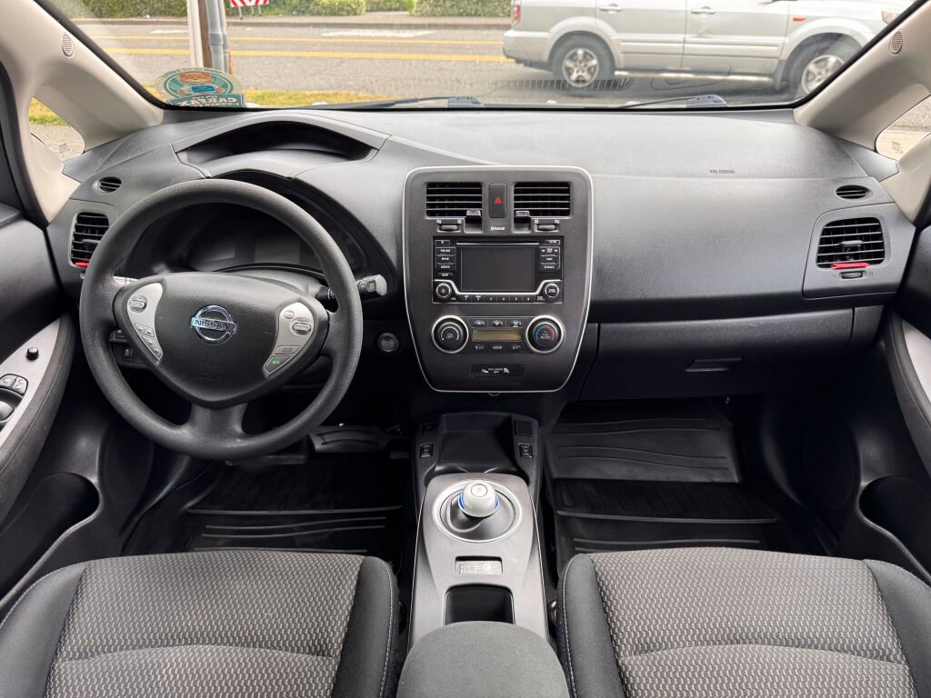 Used 2016 Nissan Leaf S w/ Charger Package FWD image 19